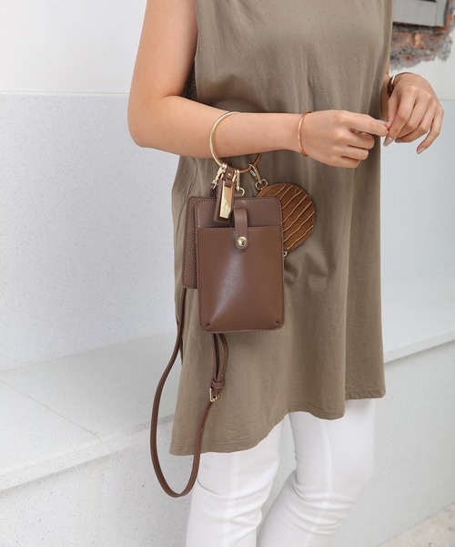 Ungrid（アングリッド）の「【Ungrid/アングリッド】リングマルチケース ショルダーバッグ（ショルダーバッグ・レディース・ブラック/アイボリー/ブラウン/ベージュ/カーキ/ラベンダー/グレー/ライトベージュ/ベージュ系その他/オリーブ/ダークブルー・FREE）」の18枚目の写真