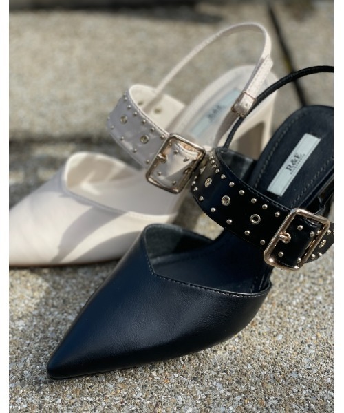 R&E(アールアンドイー)の「【R&E】スタッズベルトストラップスティックヒールパンプス(パンプス・レディース・アイボリー/ブラック/ベージュ系/アイボリー系・22.0cm/22.5cm/23.0cm/23.5cm/24.0cm/24.5cm)」の15枚目の写真