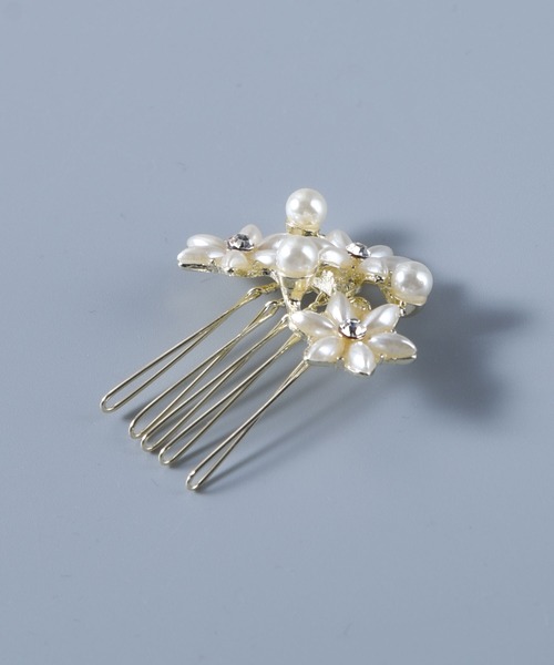 CALIFORNIA OUTFITTERS（カリフォルニア アウトフィッターズ）の「【LULKA（ルールカ）】オケージョンヘアパールコーム（その他ヘアアクセサリー・レディース・ホワイト系その他/ホワイト系その他2・ONE SIZE）」の5枚目の写真