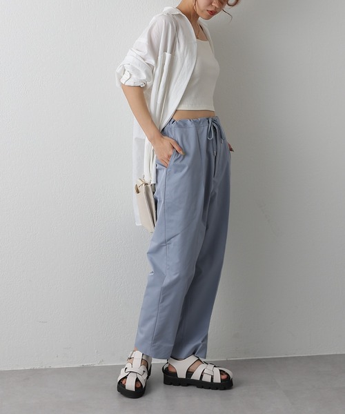 COLONY 2139（コロニートゥーワンスリーナイン）の「カップ付リブクロップドキャミソール（キャミソール・レディース・ブラック/アイボリー/モカ・SMALL/MEDIUM/LARGE）」の15枚目の写真