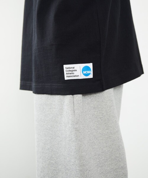 FREAK'S STORE（フリークスストア）の「NCAA/エヌシーエーエー SP LOGOロングスリーブTEE/刺繍（Tシャツ/カットソー・メンズ・グレー/ホワイト/ブラック/その他9/その他15・X-LARGE/MEDIUM/LARGE）」の13枚目の写真