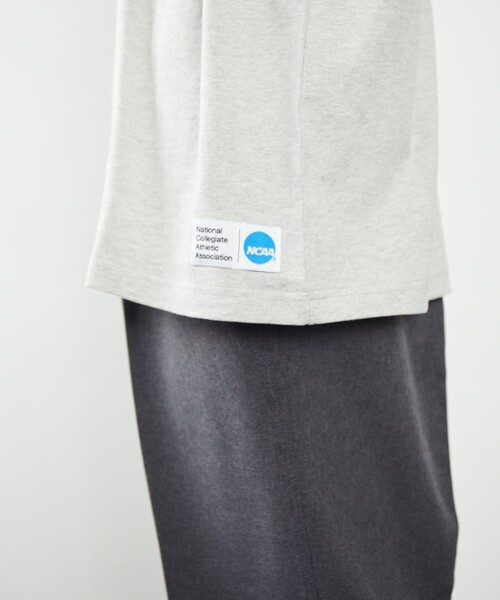 FREAK'S STORE（フリークスストア）の「NCAA/エヌシーエーエー SP LOGOロングスリーブTEE/刺繍（Tシャツ/カットソー・メンズ・グレー/ホワイト/ブラック/その他9/その他15・X-LARGE/MEDIUM/LARGE）」の18枚目の写真