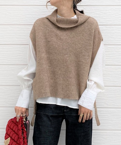 Q(キュー)の「メランジニットベスト(ベスト・レディース・ブラック/キャメル/ライトグレー・MEDIUM)」の3枚目の写真