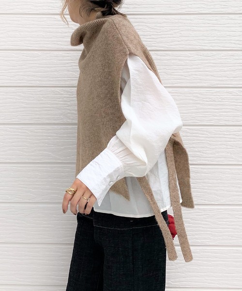 Q(キュー)の「メランジニットベスト(ベスト・レディース・ブラック/キャメル/ライトグレー・MEDIUM)」の11枚目の写真