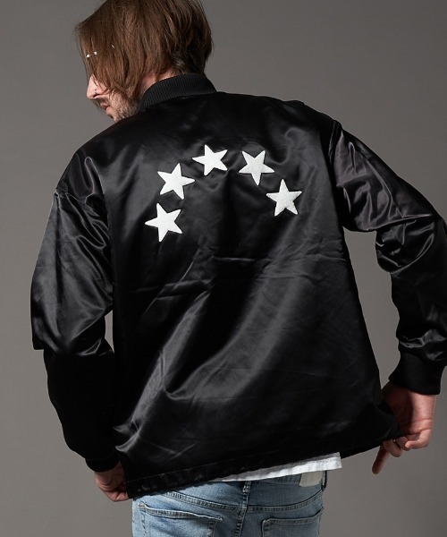 STUD MUFFIN(スタッドマフィン)の「mj8574-ナイロン-ファー レタードスターワッペン リブコーチジャケット(ナイロンジャケット・メンズ・ブラック・3/4/2)」の12枚目の写真