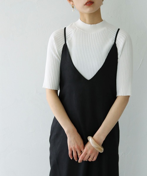 HER CLOSET（ハークローゼット）の「【cheriella】WEB限定ハーフスリーブプチハイネックカラフルリブニット（ニット/セーター・レディース・ブルー/イエロー/レッド/ブラック/ホワイト・M）」の13枚目の写真