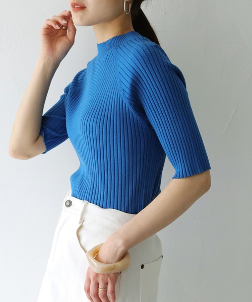 HER CLOSET（ハークローゼット）の「【cheriella】WEB限定ハーフスリーブプチハイネックカラフルリブニット（ニット/セーター・レディース・ブルー/イエロー/レッド/ブラック/ホワイト・M）」の21枚目の写真