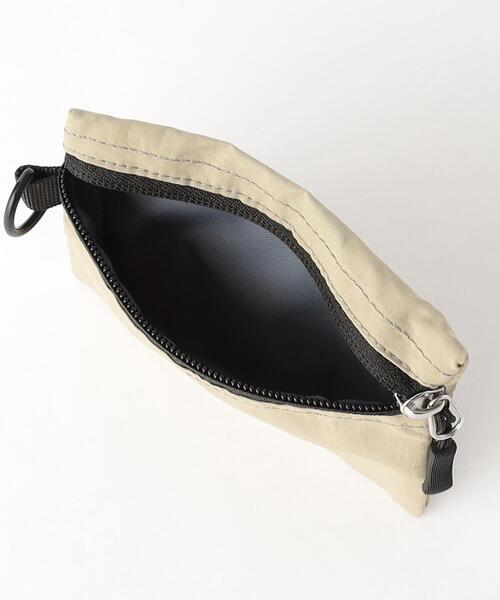 green label relaxing（グリーンレーベルリラクシング）の「【別注】＜N/ordinary×green label relaxing＞3P ショルダーバッグ（ショルダーバッグ・メンズ・ベージュ/ブラック・FREE）」の12枚目の写真