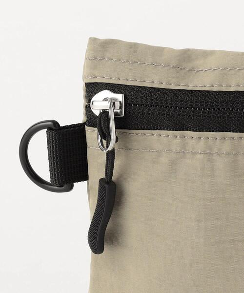 green label relaxing（グリーンレーベルリラクシング）の「【別注】＜N/ordinary×green label relaxing＞3P ショルダーバッグ（ショルダーバッグ・メンズ・ベージュ/ブラック・FREE）」の13枚目の写真