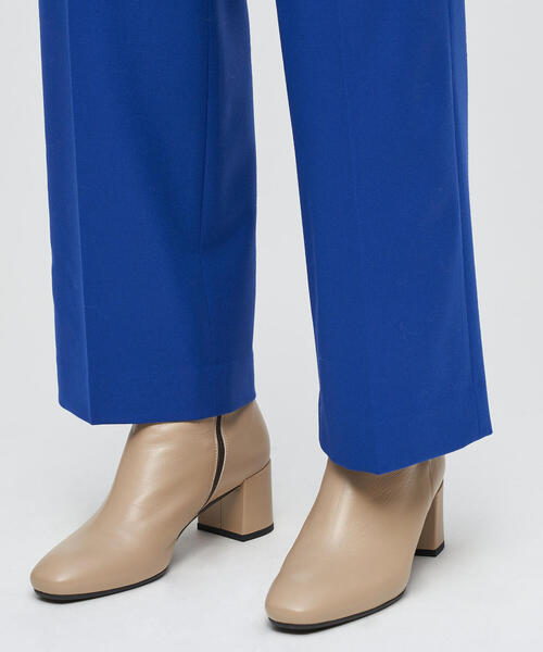 TOMORROWLAND （トゥモローランド）の「■ウールフランネルストレッチ セミワイドパンツ（スラックス・レディース・ブラック系その他/ライトブルー/ホワイト/ベージュ・36/32/34/38）」の15枚目の写真