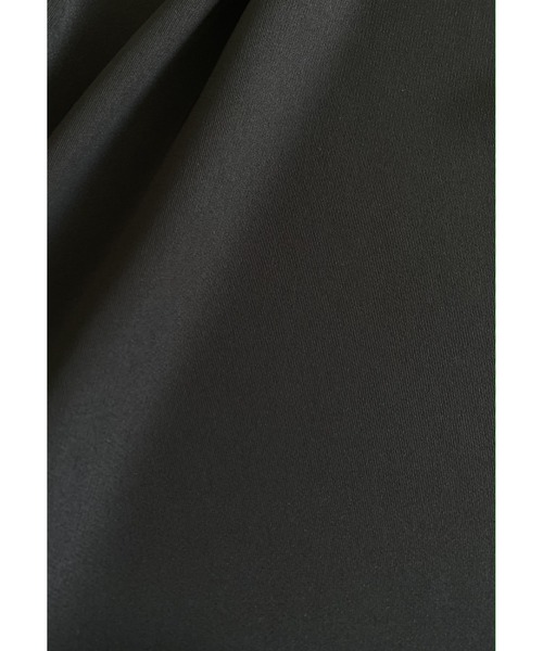 LA PEAU DE GEM(ラポドゥジェム)の「【LA PEAU DE GEM】ブラウスセットスクエアネックキャミワンピ(ワンピース・レディース・ブラック/オフホワイト・FREE)」の19枚目の写真