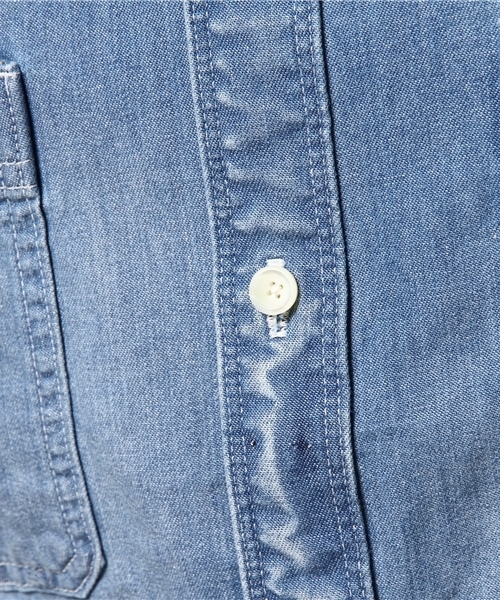 EDIFICE（エディフィス）の「ライトデニム リメイクワークシャツ（シャツ/ブラウス・メンズ・ブルー/スカイブルー・44/46/48）」の11枚目の写真