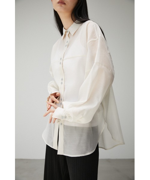 シャツ/ブラウス(長袖/七分) amiur sheer slit sleeve tops AZUL by moussy（アズールバイマウジー）の「FORM SLEEVE SHEER