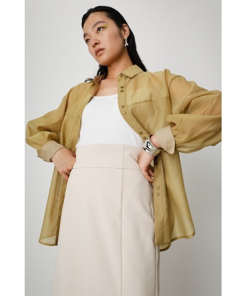 AZUL by moussy（アズールバイマウジー）の「FORM SLEEVE SHEER SH/フォルムスリーブシアーシャツ（シャツ/ブラウス・レディース・アイボリー/ライトカーキ/ダークブルー・FREE）」の13枚目の写真