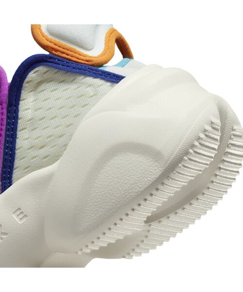NIKE(ナイキ)の「ナイキ アクア リフト ウィメンズシューズ / Nike Aqua Rift Women's Shoes(スニーカー・レディース・ホワイト・23/23.5/24/24.5/25/25.5/26/22.5)」の8枚目の写真