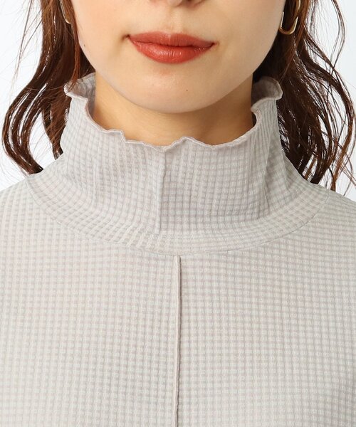 DRESKIP（ドレスキップ）の「◆レイヤードスタイルに シアーチェック ハイネックトップス（Tシャツ/カットソー・レディース・オフホワイト/ライトグレー/ブラック・03/02）」の7枚目の写真