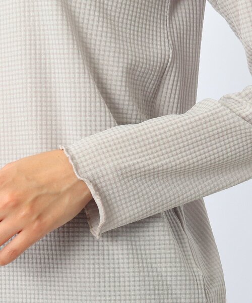 DRESKIP（ドレスキップ）の「◆レイヤードスタイルに シアーチェック ハイネックトップス（Tシャツ/カットソー・レディース・オフホワイト/ライトグレー/ブラック・03/02）」の8枚目の写真