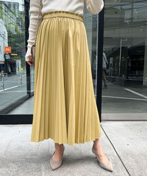 ◇【WEB限定】エアリーレザープリーツスカート