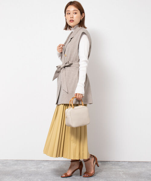 NOLLEY’S(ノーリーズ)の「◇【WEB限定】エアリーレザープリーツスカート(スカート・レディース・ブラック/オフホワイト/イエロー・38/36)」の12枚目の写真