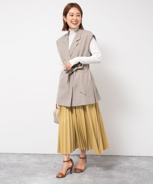 NOLLEY’S(ノーリーズ)の「◇【WEB限定】エアリーレザープリーツスカート(スカート・レディース・ブラック/オフホワイト/イエロー・38/36)」の5枚目の写真