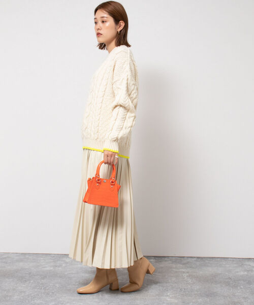 NOLLEY’S(ノーリーズ)の「◇【WEB限定】エアリーレザープリーツスカート(スカート・レディース・ブラック/オフホワイト/イエロー・38/36)」の10枚目の写真