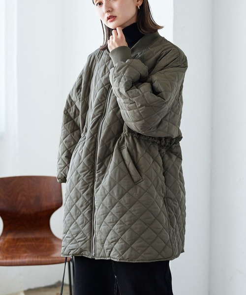 LIAN（リアン）の「ドロスト付きキルティングMA-1コート（ブルゾン・レディース・ブラック/カーキ/アイボリー・FREE）」の10枚目の写真