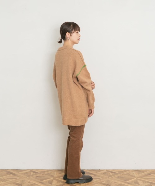 UR Lab.（アーバンリサーチラボ）の「配色ステッチビッグニット（ニット/セーター・レディース・ブルー/ベージュ/ネイビー・FREE）」の9枚目の写真