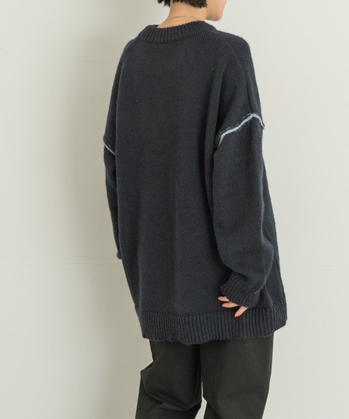 UR Lab.（アーバンリサーチラボ）の「配色ステッチビッグニット（ニット/セーター・レディース・ブルー/ベージュ/ネイビー・FREE）」の10枚目の写真