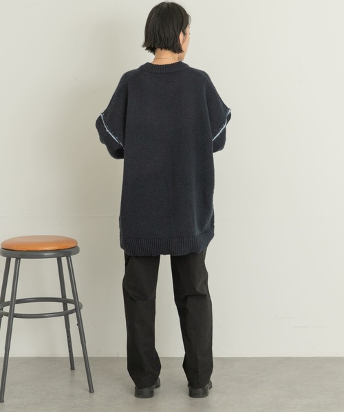 UR Lab.（アーバンリサーチラボ）の「配色ステッチビッグニット（ニット/セーター・レディース・ブルー/ベージュ/ネイビー・FREE）」の11枚目の写真