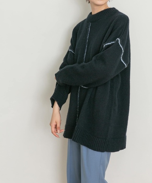 UR Lab.（アーバンリサーチラボ）の「配色ステッチビッグニット（ニット/セーター・レディース・ブルー/ベージュ/ネイビー・FREE）」の13枚目の写真