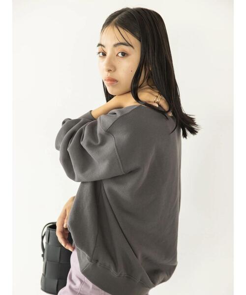 koe(コエ)の「ヴィンテージライクジェンダーレス裏起毛トレーナー(スウェット・レディース・ブルー/カーキ/アイボリー/チャコールグレー・L/S/M)」の16枚目の写真