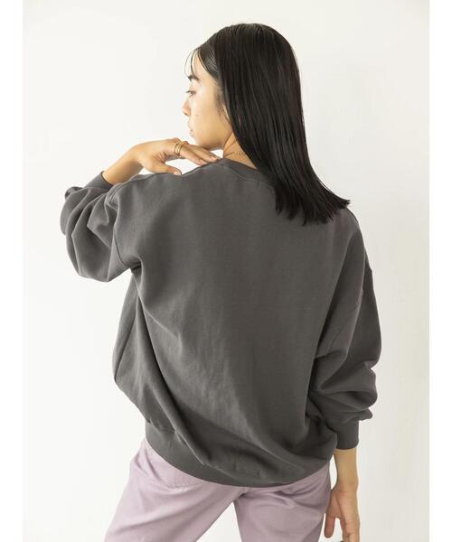 koe(コエ)の「ヴィンテージライクジェンダーレス裏起毛トレーナー(スウェット・レディース・ブルー/カーキ/アイボリー/チャコールグレー・L/S/M)」の19枚目の写真