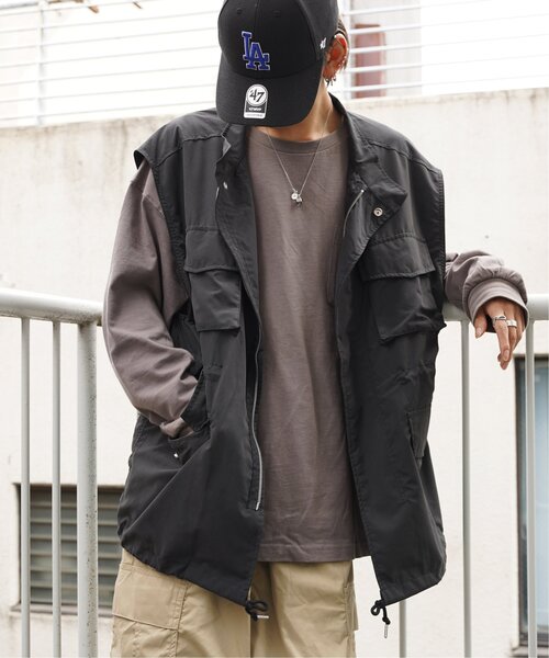 VENCEEXCHANGE(ヴァンスエクスチェンジ)の「M65 ハイネックミリタリーベスト(ベスト・レディース・オリーブ/ブラック・FREE)」の1枚目の写真