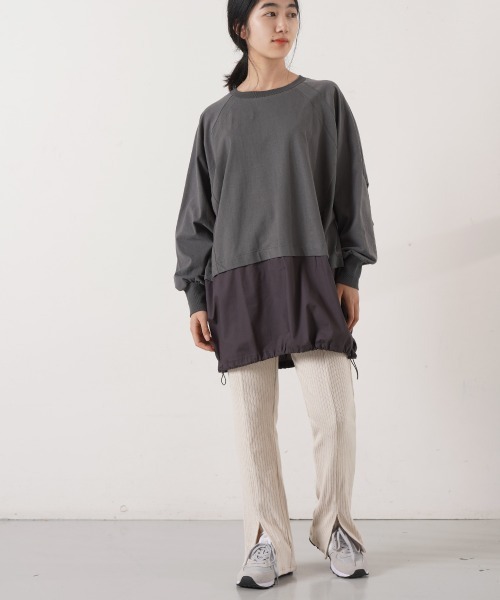 LUPILIEN（ルピリアン）の「ピーチ起毛裾ラウンドドッキングトップス（Tシャツ/カットソー・レディース・チャコールグレー/ピンク/オフホワイト・FREE）」の18枚目の写真
