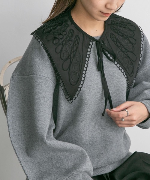 KBF（ケイビーエフ）の「エンブロイダリースカラップ付け襟（その他小物・レディース・ホワイト/ブラック・ONE）」の11枚目の写真