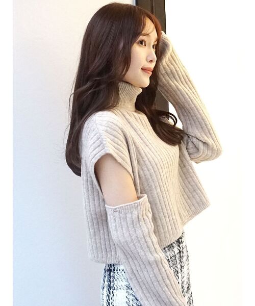 MERCURYDUO（マーキュリーデュオ）の「アームウォーマー付きポンチョニット（ニット/セーター・レディース・チャコールグレー/オフホワイト/ベージュ・FREE）」の17枚目の写真