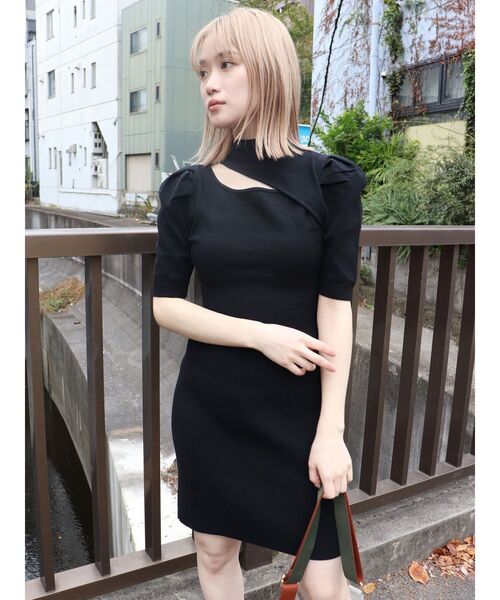 MURUA（ムルーア）の「ショルダーカットミニワンピース（ワンピース・レディース・グリーン/グレー/ブラック・FREE）」の11枚目の写真