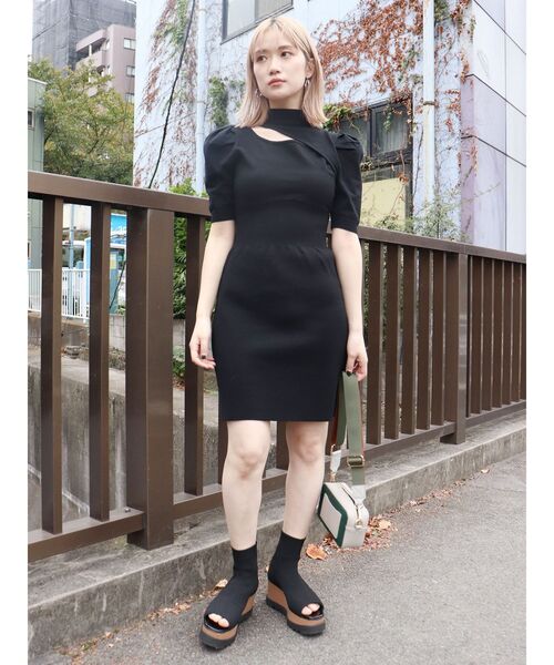 MURUA（ムルーア）の「ショルダーカットミニワンピース（ワンピース・レディース・グリーン/グレー/ブラック・FREE）」の14枚目の写真