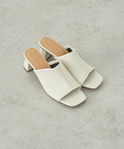 ORiental TRaffic(オリエンタルトラフィック)の「ORientalTRafficストレッチミュールサンダル(サンダル・レディース・ホワイト/ブラック/グリーン/ブルー・M/S/L)」の1枚目の写真