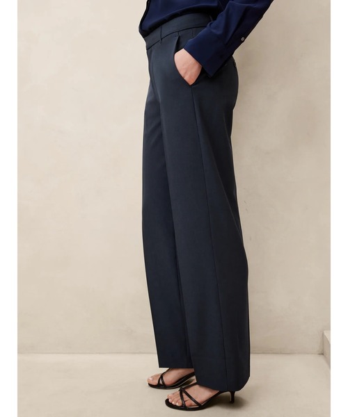 BANANA REPUBLIC FACTORY STORE（バナナリパブリック ファクトリーストア）の「BANANA REPUBLIC FACTORY STORE　　スカルプト ストレートパンツ（その他パンツ・レディース・ブラック/ワイン/ネイビー/ベージュ・0/2/4/6/00/8）」の19枚目の写真