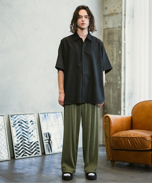 CASPER JOHN(キャスパージョン)の「Pleats slacks/プリーツスラックス(スラックス・メンズ・ライトグレー/ブラウン/カーキ/ブラック・SMALL/MEDIUM/LARGE)」の6枚目の写真