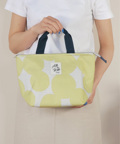 emesuelee(エメスーリー)の「ランチトートバッグ 保冷保温(エコバッグ/サブバッグ・レディース・イエロー/イエロー系1/ネイビー/ピンク/アイボリー/ナチュラル・フリー)」の6枚目の写真