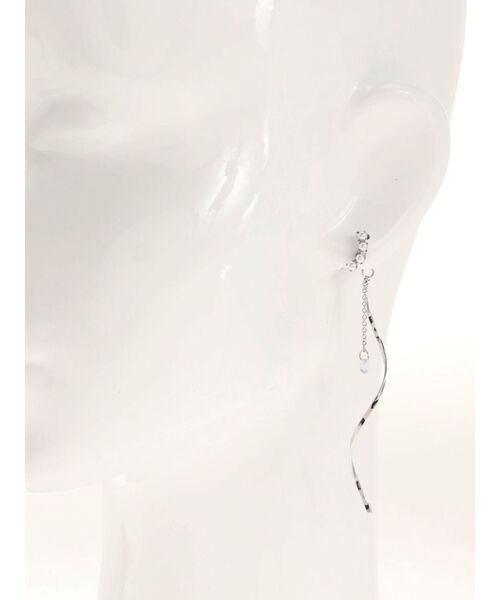 dazzlin（ダズリン）の「ウエーブパールピアス（ピアス（両耳用）・レディース・ゴールド/シルバー・FREE）」の8枚目の写真