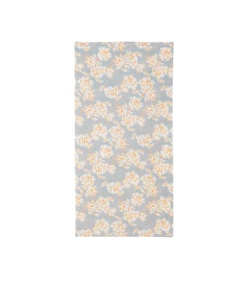 AIGLE(エーグル)の「プリントスカーフ(バンダナ/スカーフ・レディース・グリーン/ピンク・FREE)」の3枚目の写真