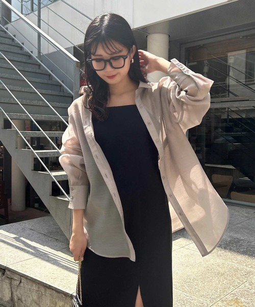one after another NICE CLAUP(ワンアフターアナザーナイスクラップ)の「バックドロストシアーシャツ(シャツ/ブラウス・レディース・アイボリー/モカ/サックスブルー/ラベンダー・FREE)」の19枚目の写真