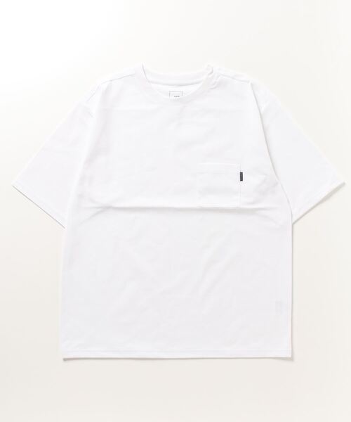 THE NORTH FACE(ザノースフェイス)の「ザ ノース フェイス THE NORTH FACE S/S Airy Pocket Tee_ショートスリーブエアリーポケットティー(Tシャツ/カットソー・メンズ・ホワイト/グリーン/ブラック・L/S/LL/M)」の2枚目の写真