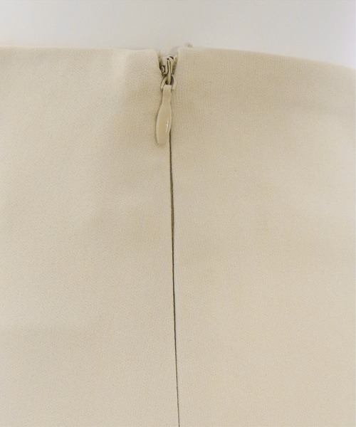 clear（クリア）の「ミドル丈ストレッチマーメイドスカート[オフィスカジュアル 着回し抜群 大人 カジュアル]≪2024SS≫（スカート・レディース・アイボリー/ブラック/テラコッタ/ブラウン/ブルーグレー・M/S）」の9枚目の写真