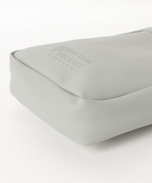 UNIVERSAL OVERALL(ユニバーサルオーバーオール)の「【UNIVERSAL OVERALL】EMBOSS LOGO SHOULDER UVO-147(ショルダーバッグ・メンズ・ベージュ/ミント/ブラウン/ブラック・FREE)」の5枚目の写真