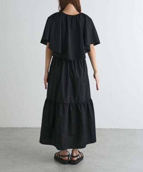 COLONY 2139（コロニートゥーワンスリーナイン）の「T/Cブロードケープ付ティアードワンピース（ワンピース・レディース・ブラック/ホワイト・FREE）」の19枚目の写真