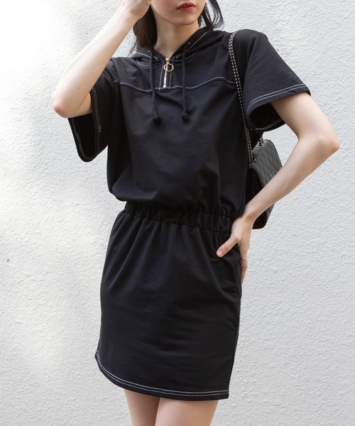 pumpkin port(パンプキンポート)の「ZIP-UP ミニ裏毛 パーカーミニワンピース(ワンピース・レディース・ブラック/グレー/カーキ・MEDIUM)」の5枚目の写真